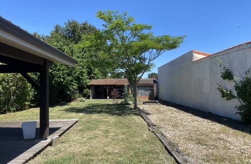 Cadaujac House | Charming stone house