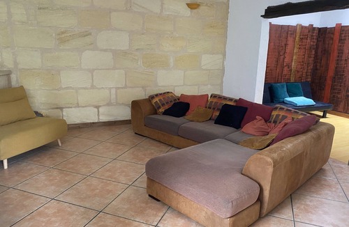 Cadaujac House | Charming stone house