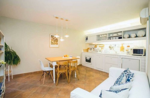 Pile House | Charming stone house in the Old town with great views, balcony