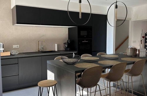 Tavel House | Charming stone house-TAVEL