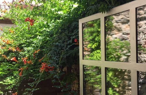 Blauzac House | Charming stone house with courtyard and terrace very close to Uzès