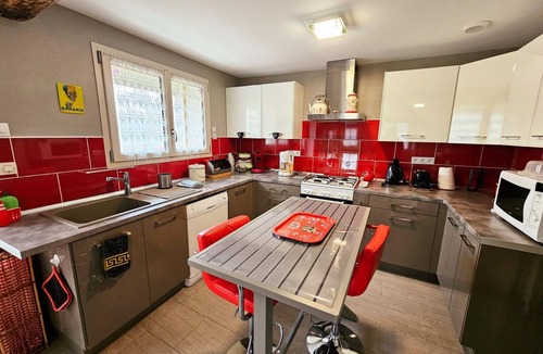 Sazilly Cottage | Charming Stone House with Garden Near Chinon