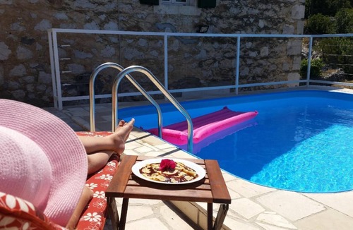 Bobovisca House | Charming stone house with pool and panoramic view