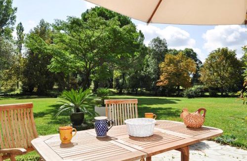 Lussan House | Charming Stone House with Terrace