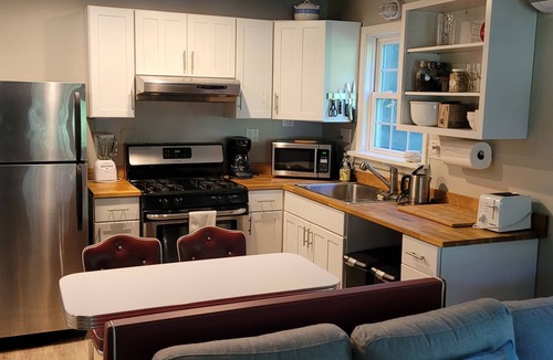 Saugerties Apartment | Charming Streamside Apartment, close To Woodstock, Saugerties, HITS, Hunter Mt