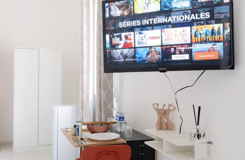 Tremblay-les-Gonesse Apartment | Charming studio near CDG and exhibition center