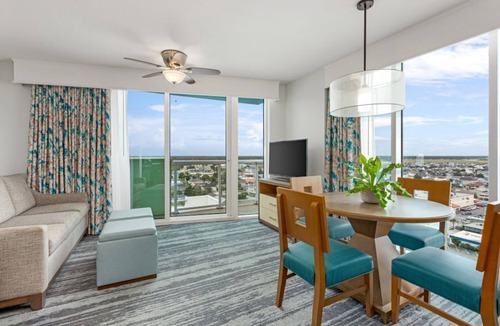 Cherry Grove Beach Hotel | Charming Studio suite in the heart of Myrtle Beach.