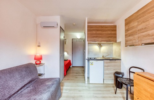 Lamalou-les-Bains Apartment | 'Charming Studio' Apartment with Wi-Fi