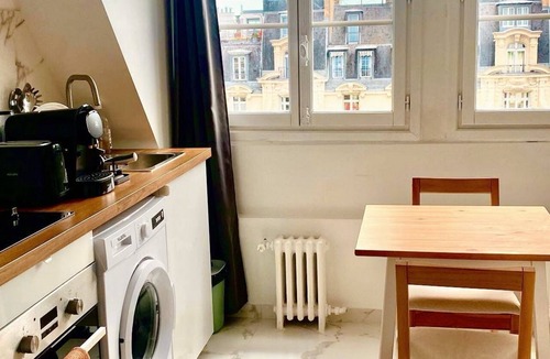 Neuilly-sur-Seine Apartment | Charming studio apartment in Neuilly – Jardin d'Acclimatation