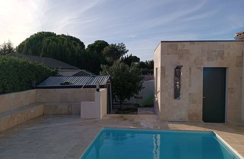 Villemoustaussou Apartment | Charming studio with pool