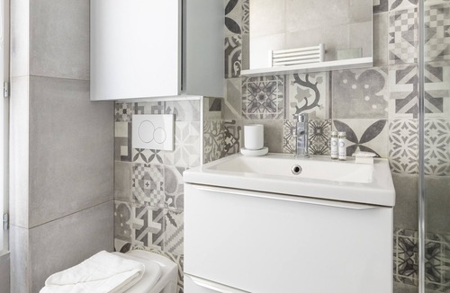 Quartier de la Plaine-de-Monceaux Apartment | Charming studio - 17th ed - Mobility lease