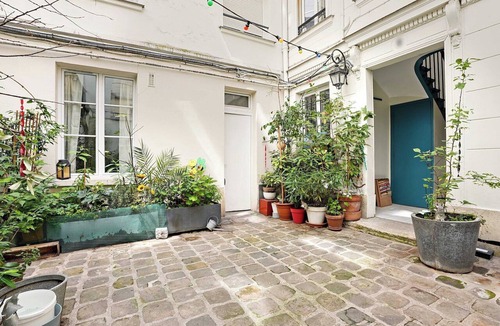 Quartier de la Porte-Saint-Denis Apartment | Charming studio - 2P - Montorgueil