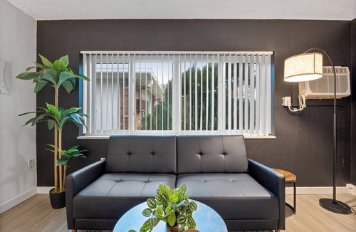 Southwest Orlando Apartment | Charming Studio Apartment with AC and WiFi near Disney Parks