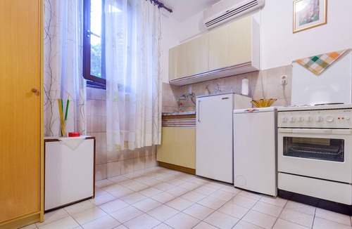 Split Apartment | Charming studio apartment in top location
