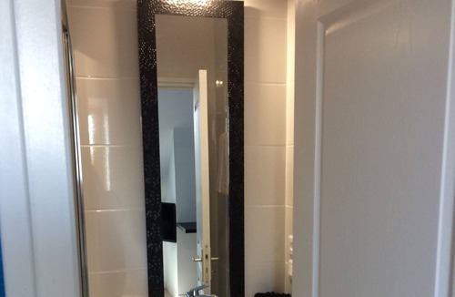 Rodez Apartment | Charming Studio at the foot of the Cathedral