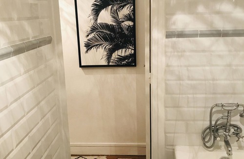 Montmartre Apartment | Charming studio between Abbesses and Place du Tertre