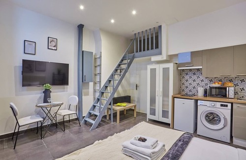 Batignolles Apartment | Charming studio Center of Paris Montmartre