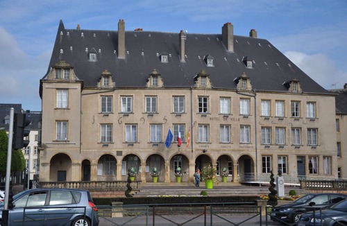 Thionville Apartment | Charming studio city center quiet near train stati