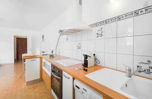 Aiguerelles Apartment | Charming studio close to the train station - Air Rental