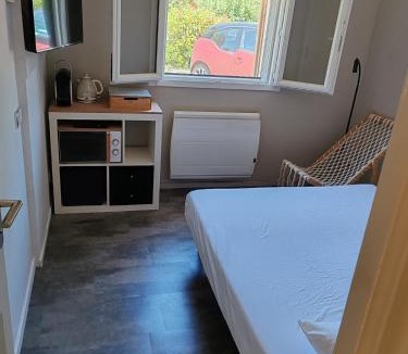 Fontenilles Apartment | Charming studio close to Léguevin Colomiers ring road