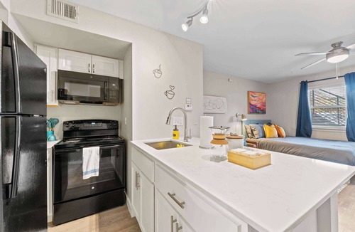 Allandale Apartment | Charming studio close to Downtown and Domain