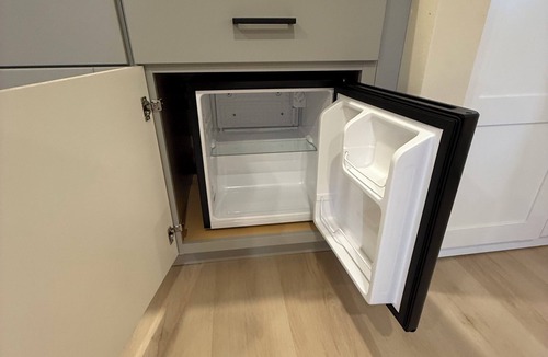 Bay Shore Apartment | Charming Studio Close to Everything!