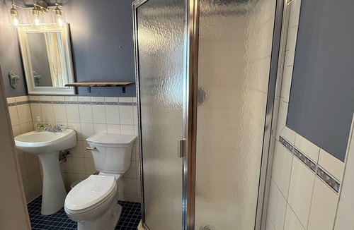 Bay Shore Apartment | Charming Studio Close to Everything!