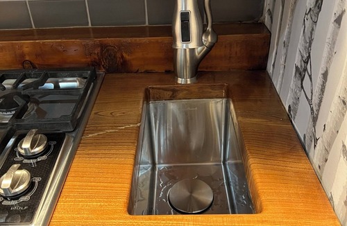 Tanner Cottage | Charming Studio cottage, 1/2 mile from Mt Si Trailhead