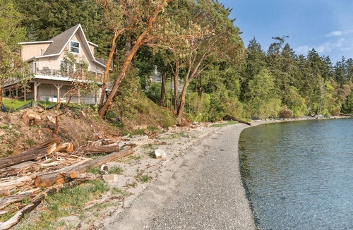 Deer Harbor Apartment | Charming Studio Deluxe Cottage in Deer Harbor