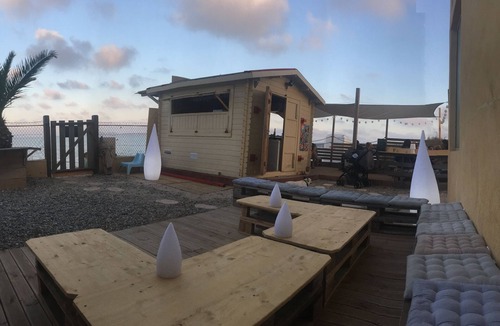 La Capte Apartment | Charming Studio Flat direct beach access AC