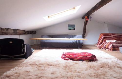 Saint-Vincent-de-Paul Apartment | Charming studio for two in the 10th
