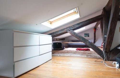 Saint-Vincent-de-Paul Apartment | Charming studio for two in the 10th