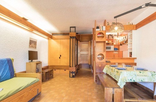 Chantemerle Apartment | Charming Studio in Serre-Chevalier for 4 - Balcony, Mountain View, and Parking