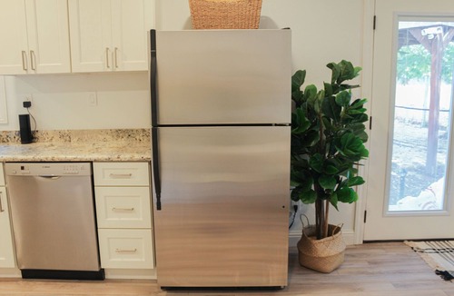 Alamo House | Charming Studio Guest House