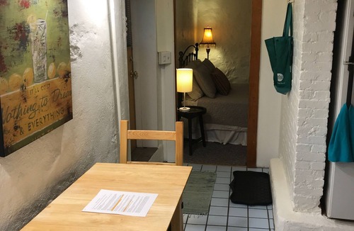 Cambridgeport Apartment | Charming studio in delightful Cambridge