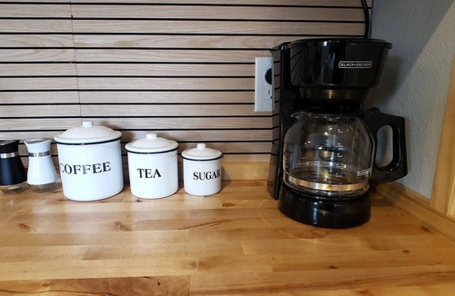 Sarasota Apartment | Charming studio in fabulous University Pines-Sarasota