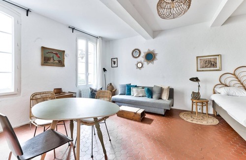 Les Grands Carmes Apartment | Charming studio in the Panier district