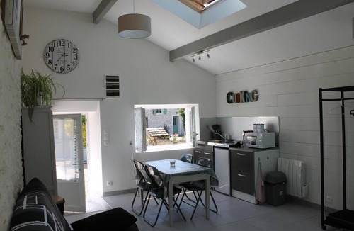 Roinville House | Charming studio in the countryside - 50 minutes from Paris - 27 m2