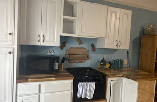 Ruth Apartment | Charming studio in the country with highspeed fiber WiFi. Great location!