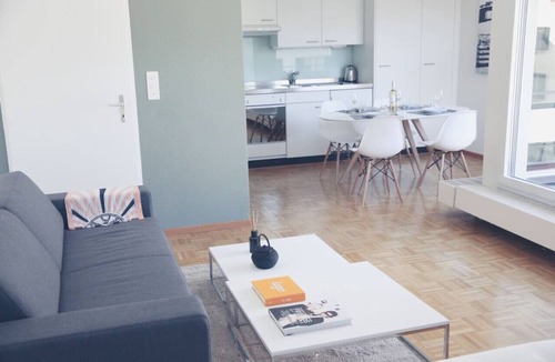 Hochschulen Apartment | Charming studio in the city centre (Art 14)