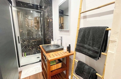 Saint-Michel - Nansouty - Saint-Genes Apartment | Charming Studio in the Heart of Bordeaux