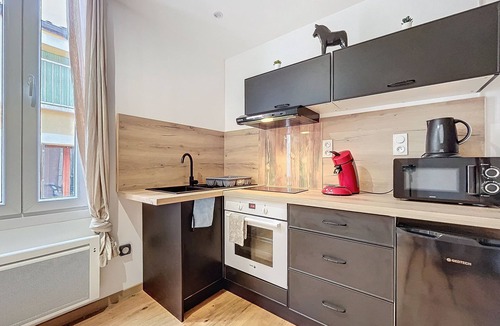 Centre Historique Apartment | Charming studio in the city center of Narbonne
