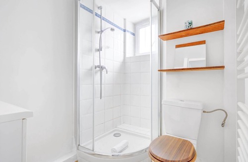 Les Iles Apartment | Charming Studio in the Heart of Ile Saint-Louis