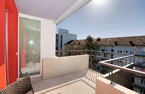Seefeld Apartment | Charming studio near lake - Flower 42