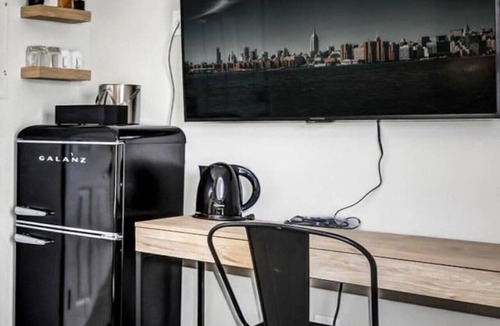 Vista Apartment | Charming Studio | Near Legoland & Carlsbad Beach