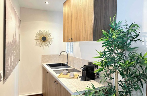 Saint-Merri Apartment | Charming studio near the Louvre Museum