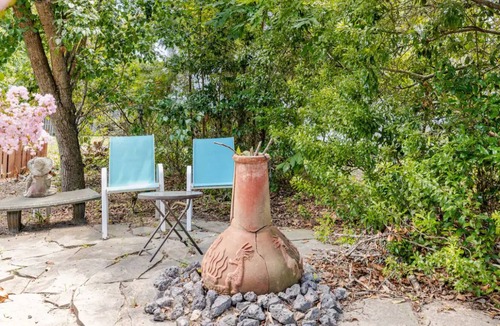 Charleston Apartment | Charming Studio Near Charleston's Hot Spots!