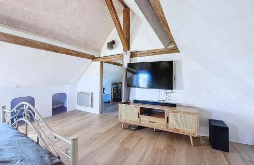 Le Mans Apartment | Charming studio Terrace and parking