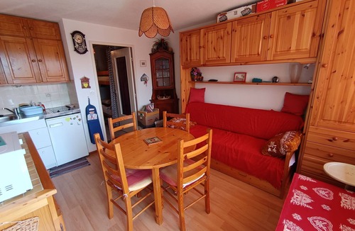 Cohennoz Apartment | Charming studio with breathtaking view of the Aravis mountain range