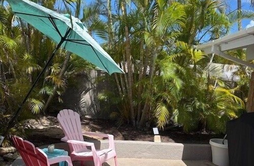 Kalama Tract Apartment | Charming Studio with King Bed & Private Bath - AC and Steps from the Beach!